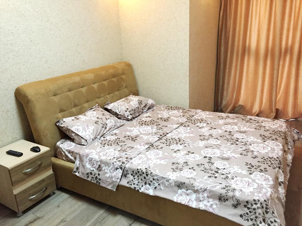 Sea Towers 2 Room Apartment Batumi Bagian luar foto